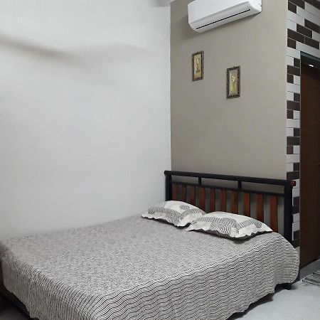 Homestay Bahau Jempol Exterior photo